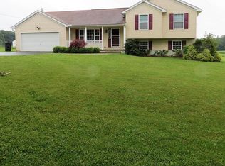 6496 Merwin Chase Rd, Brookfield, OH 44403