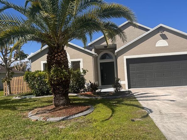 2050 SW Libra Ln