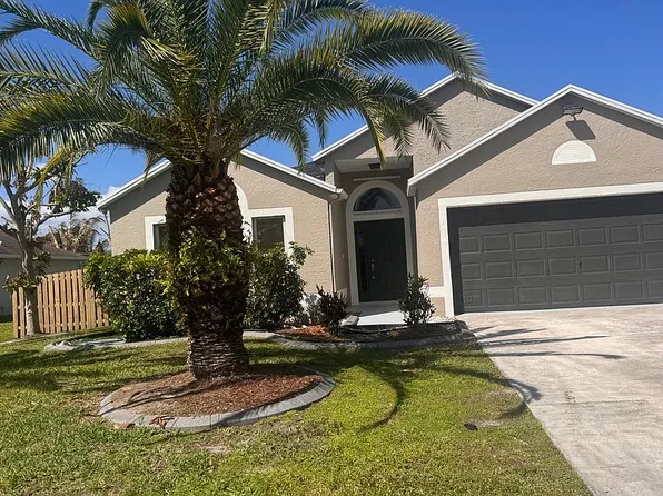 2050 SW Libra Ln, Port Saint Lucie, FL 34984