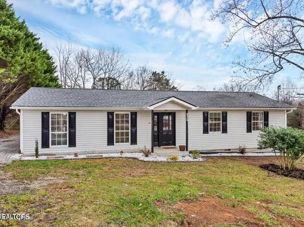 936 Coker Rd, Maryville, TN 37801