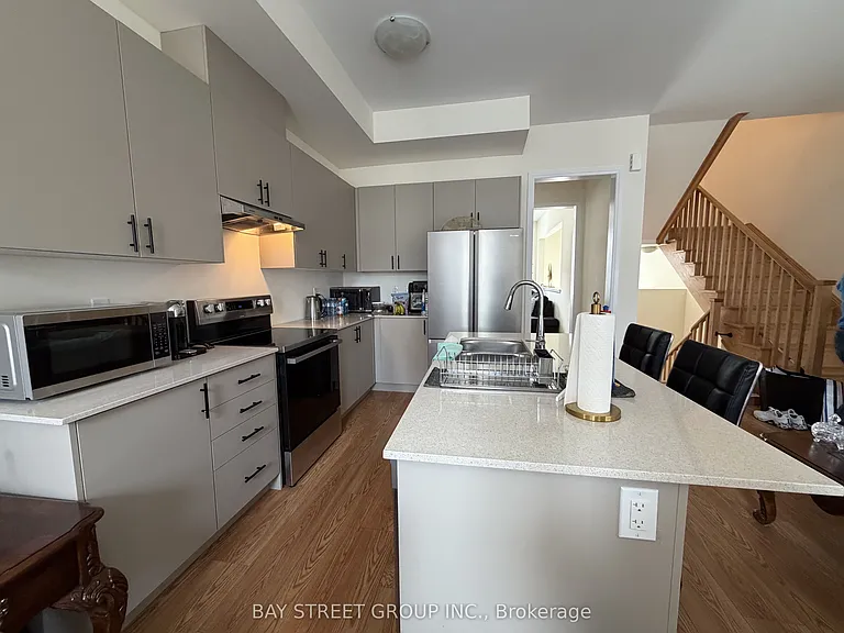 27 Tay Ln — Photo 4