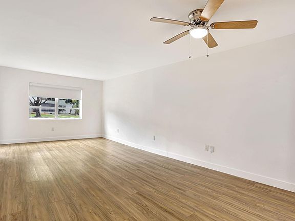 5th image of 6507 Winfield Boulevard #110-C