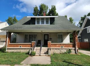 225 E North St, Winchester, IN 47394