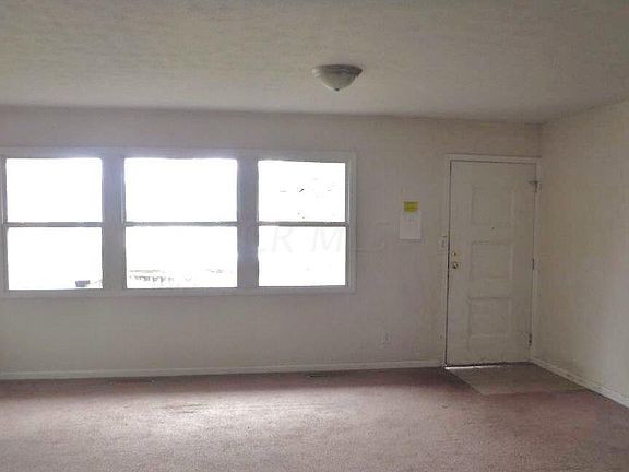 4th image of 5253 Crescent Dr