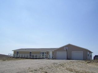 2078 E Walkers View Rd, North Platte, NE 69101