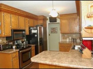 102 Edgewater Dr, Anderson, SC 29626