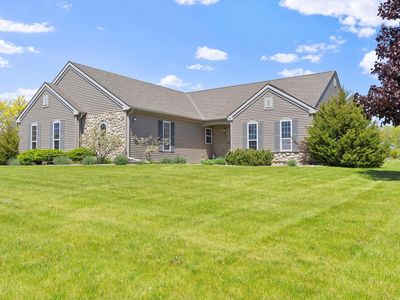 S102W21550 Kelsey DRIVE, Muskego, WI, 53150