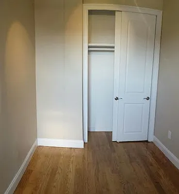 Rented by Mendy Realty Inc | media 18