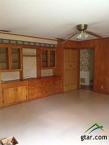4th image of 1001 Bryan St