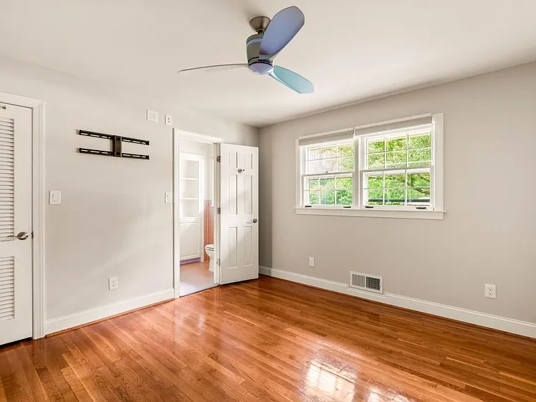 2646 Caladium Dr NE — Photo 24