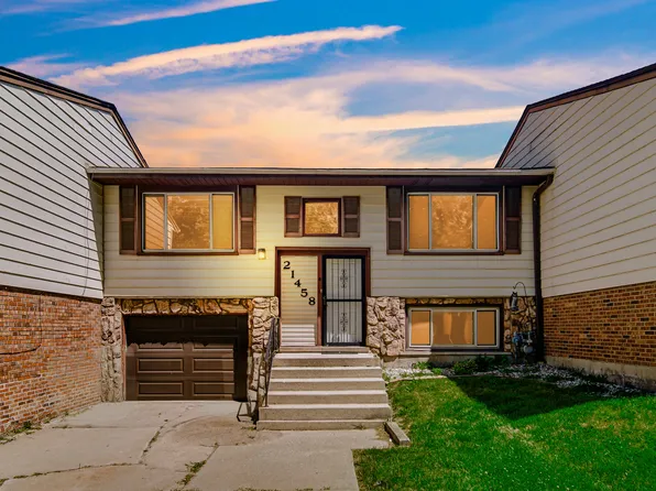21458 Peterson Ave, Sauk Village, IL 60411