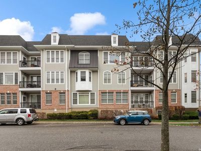 131 Roosevelt Way #1305, Westbury, NY, 11590