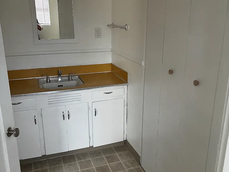 Northshore Apartments — Photo 6