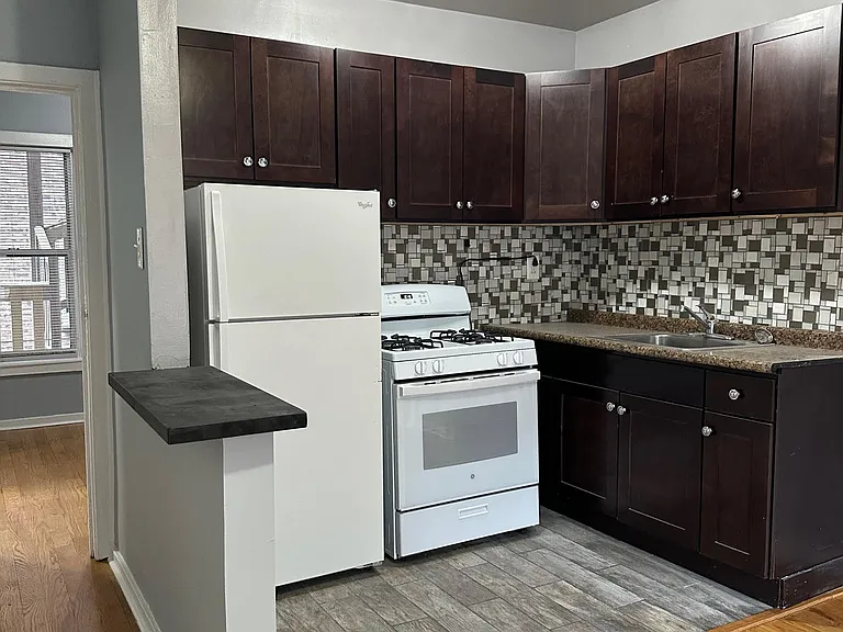 5662-1L N Ridge Ave — Photo 3