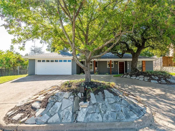 1314 Foster Ln, Weatherford, TX 76086