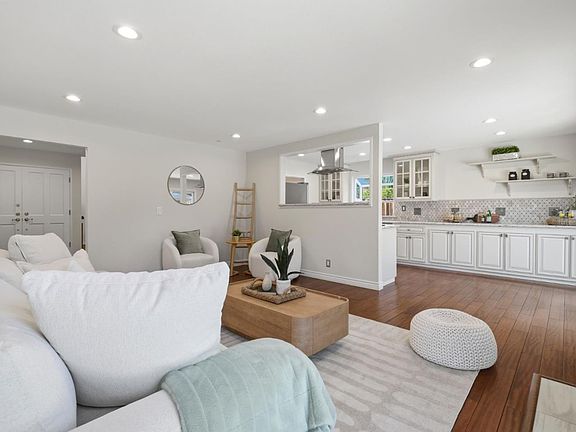 5th image of 4110 Wingham Pl