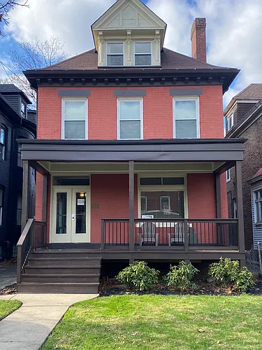 1129 N Euclid Ave #2 Photo 1