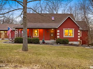746 Heritage Dr, Mackinaw, IL