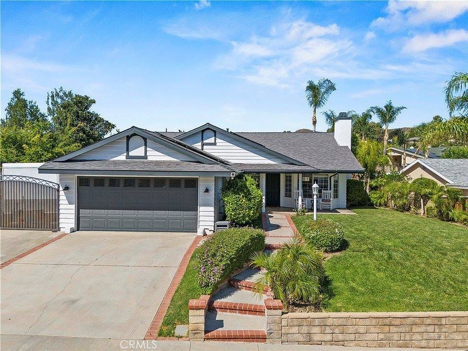 1st image of 27724 Crookshank Dr
