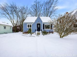 803 S Griffin St, Grand Haven, MI 49417