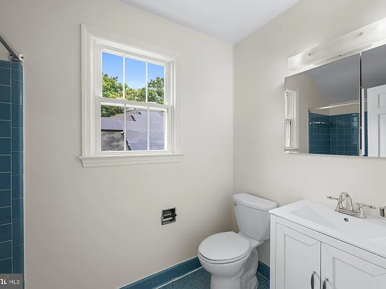 2816 Ellicott St NW — Photo 20