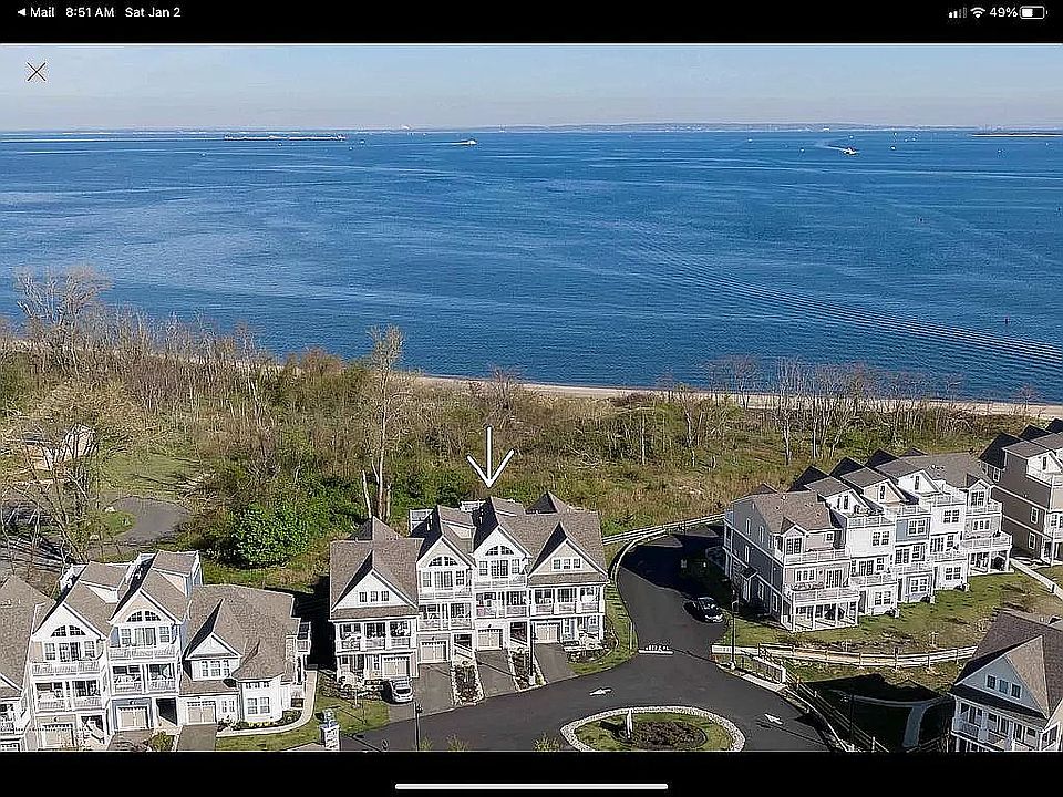 1st image of 22 Lighthouse Point Rd