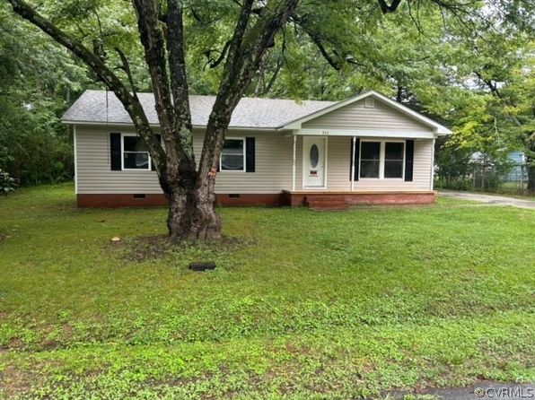 211 Belvidere St, Waverly, VA 23890
