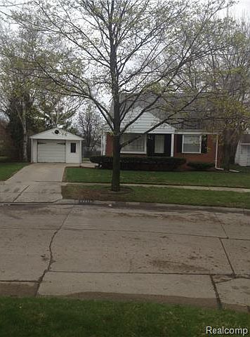 1st image of 25515 Oakland Dr