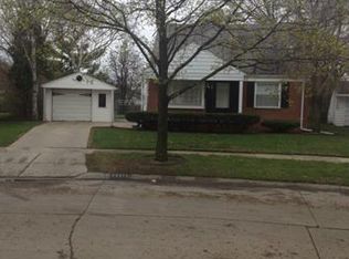 25515 Oakland Dr, Dearborn Heights, MI 48125