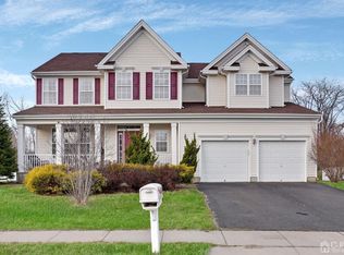 14 Paige Ter, Sayreville, NJ 08872