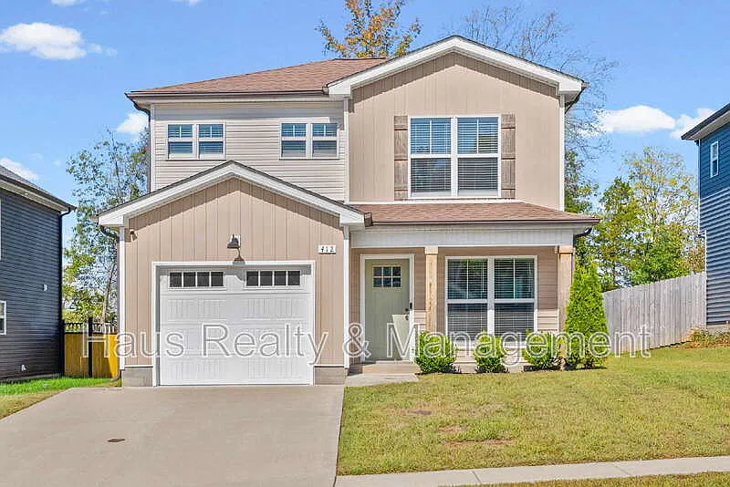 412 Hillside Dr