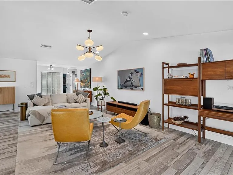 3282 Tobero Ln — Photo 12