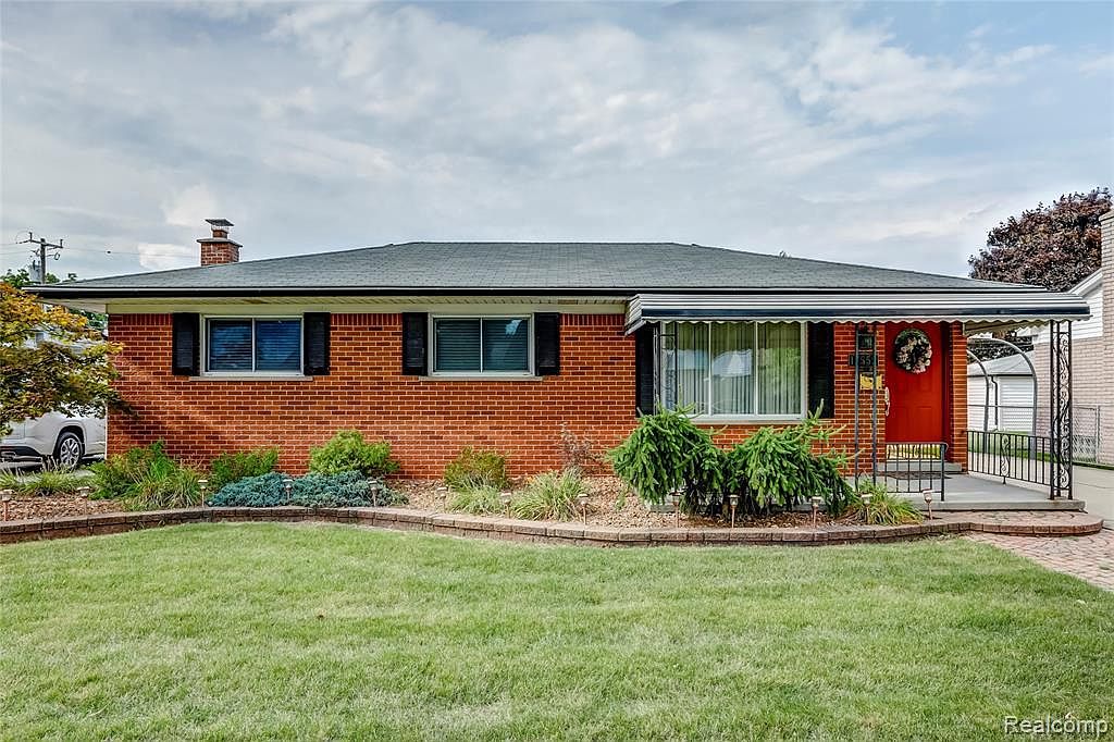 Pressure Washing in Arlene, MI