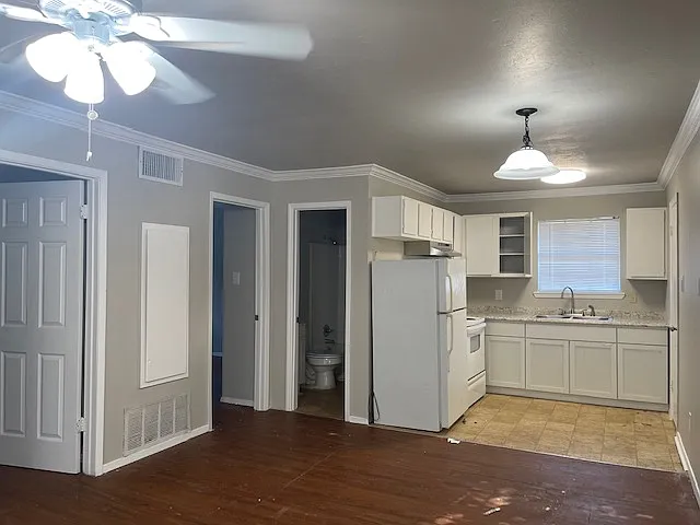 2 bed, $995 — Photo 2