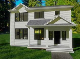 185 Locust St, Swansea, MA 02777