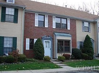 9 Redtwig Ct, Peekskill, NY 10566