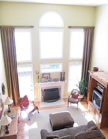 1st image of 44849 Broadmoor Cir S