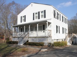 74 Main Rd, Westport, MA 02790
