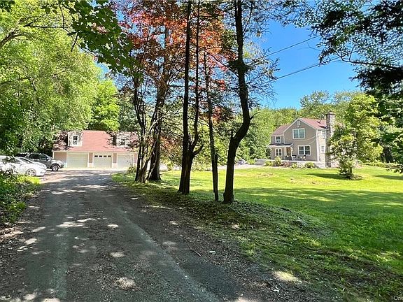 2nd image of 6 Brookside Ave