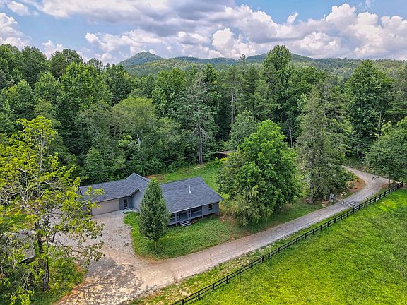 132nd image of 3622 Sandy Ford Rd