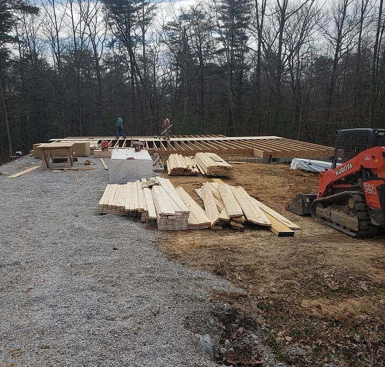 1st image of 708 Saint George Dr