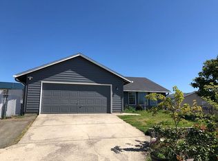 351 Monte Dr, Roseburg, OR 97471