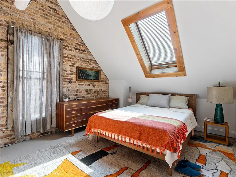 1530 W Superior St #3R — Photo 15