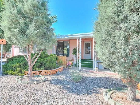 1 Serena Dr SE, Rio Rancho, NM 87124