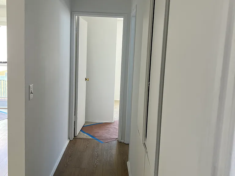 15 15th St #16 — Photo 7
