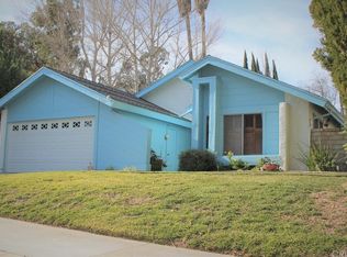 27483 Elder View Dr, Santa Clarita, CA 91354