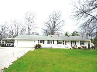 220 Barrington Ridge Rd, Painesville, OH 44077