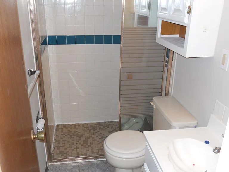3808 Elmwood Cir — Photo 14