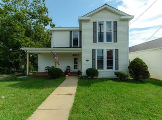 1890 Church St, Appomattox, VA 24522