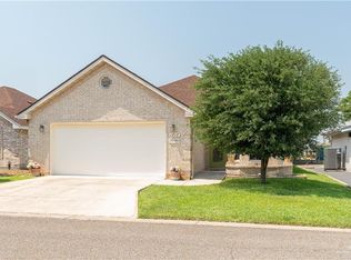 1717 Sun St, Mission, TX 78572